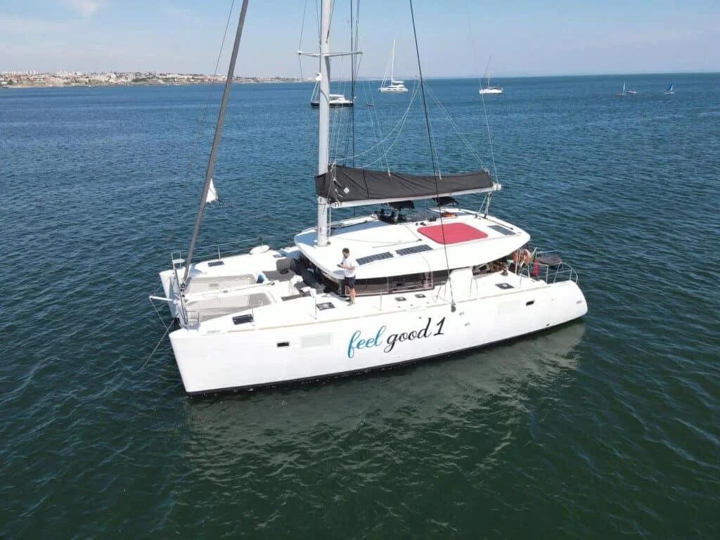 Catamarã FEEL GOOD I // Catamaran FEEL GOOD I
